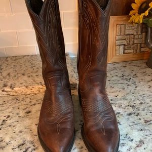 Frye Billy Pull-on boot